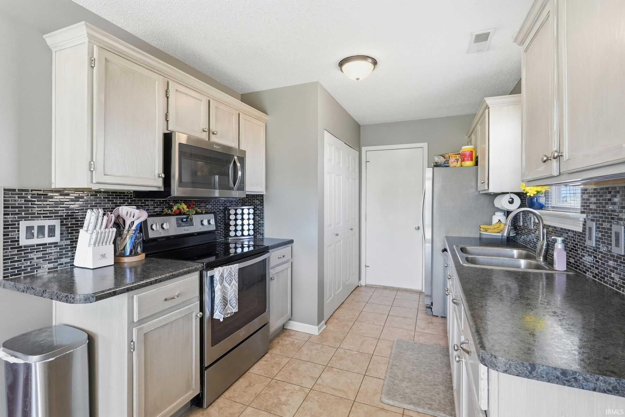 Image of 3013 Pomeroy Place